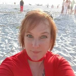 Meet your Posher, Carrie